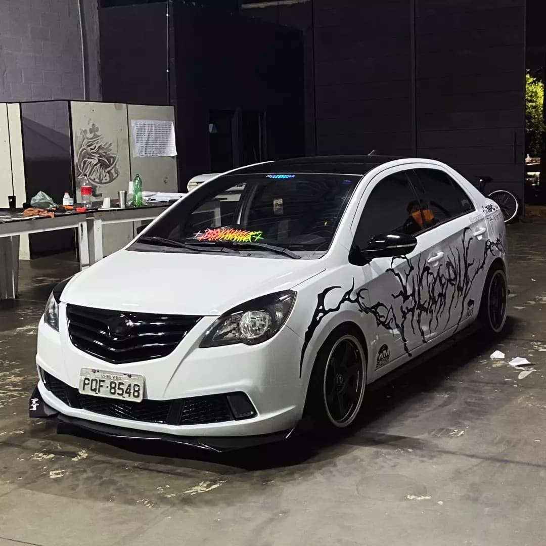 Custom DarkLettering Vinil