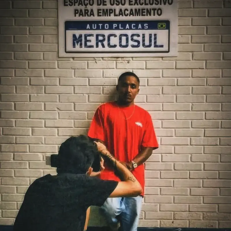 Ensaio Streetwear Chronic x 064 Camisetas